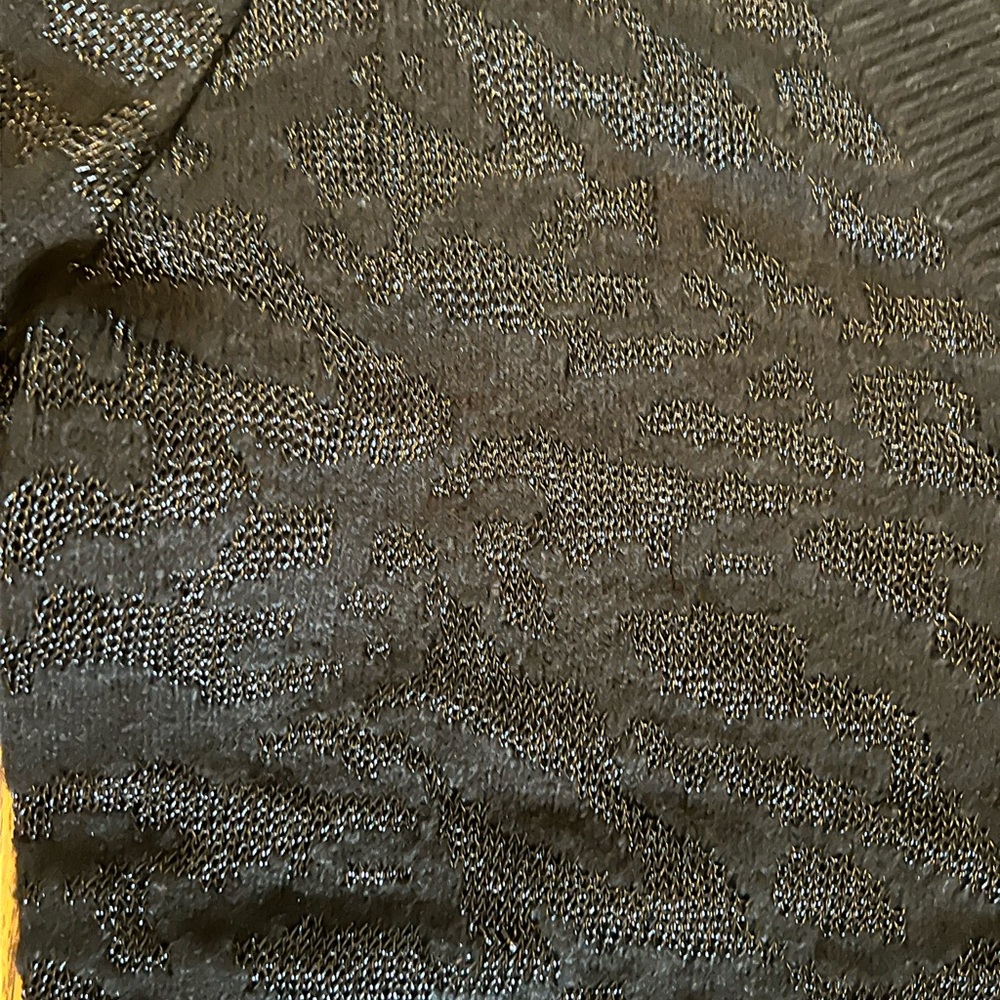 White House Black Market Metallic Jacquard Cardigan Sweater in Black Size Medium - Picture 7 of 10